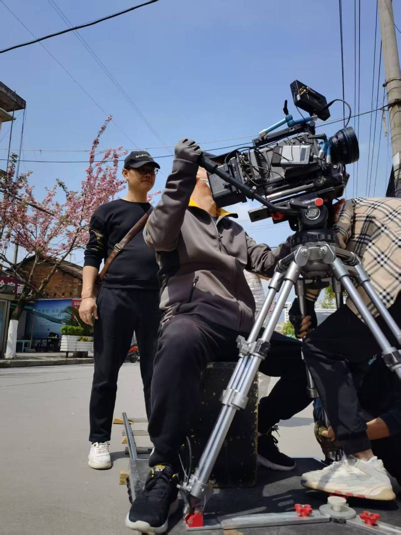 苍梧县广告片拍摄：快消品牌爆款之选，网感内容适配社媒传播！