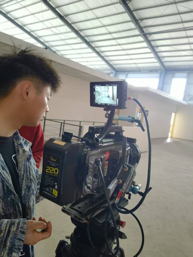 创新驱动，智领未来——苍梧县TVC与广告片拍摄制作的创新实践